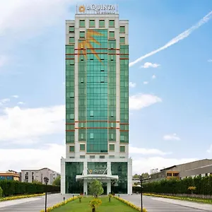 La Quinta By Wyndham Gunesli اسطنبول