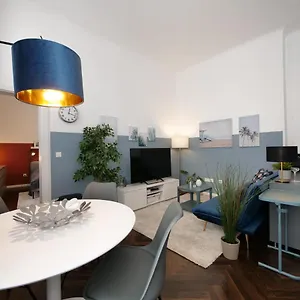 https://stylish-city-center-apartment.vienna-besthotels.com