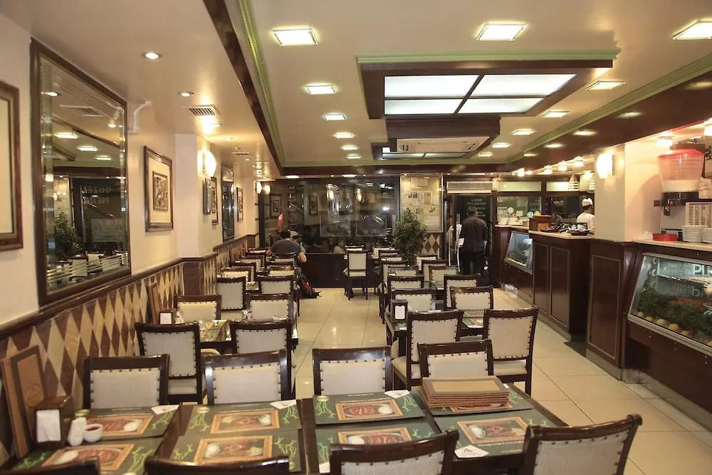 Golden Pen Hotel Istanbul 3*,